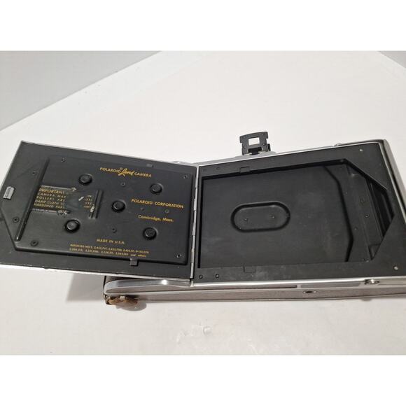 Polaroid Land Camera Model 95B Vintage Folding Camera – Clean, Working - Picture 9 of 10